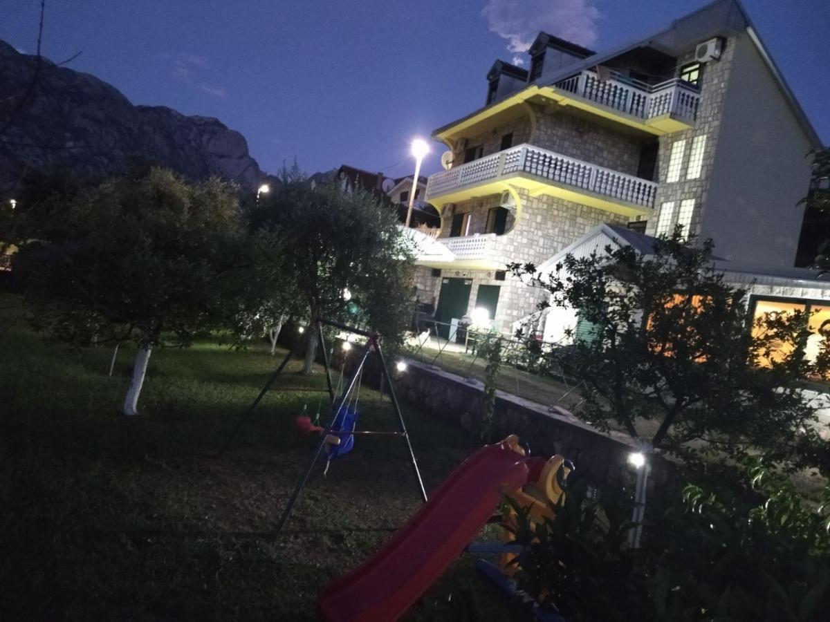 Apartment Ksenija Котор Екстериор снимка