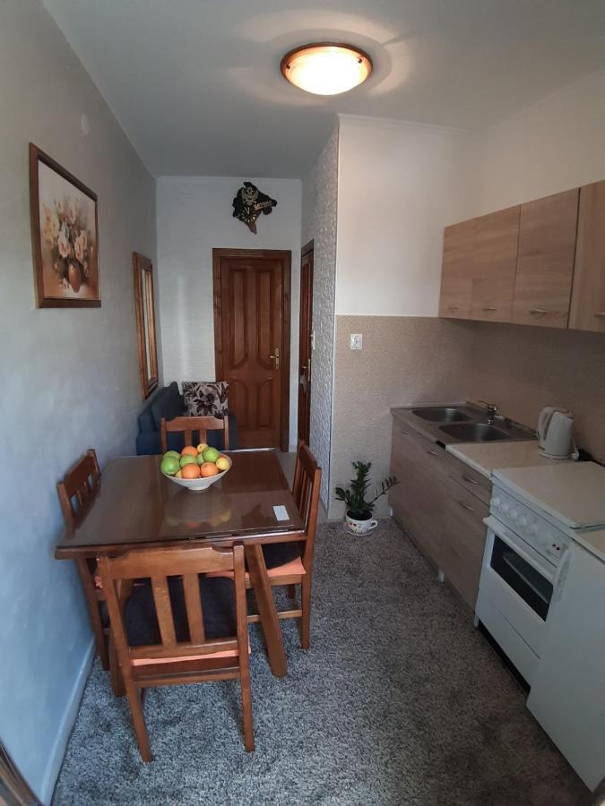 Apartment Ksenija Котор Екстериор снимка