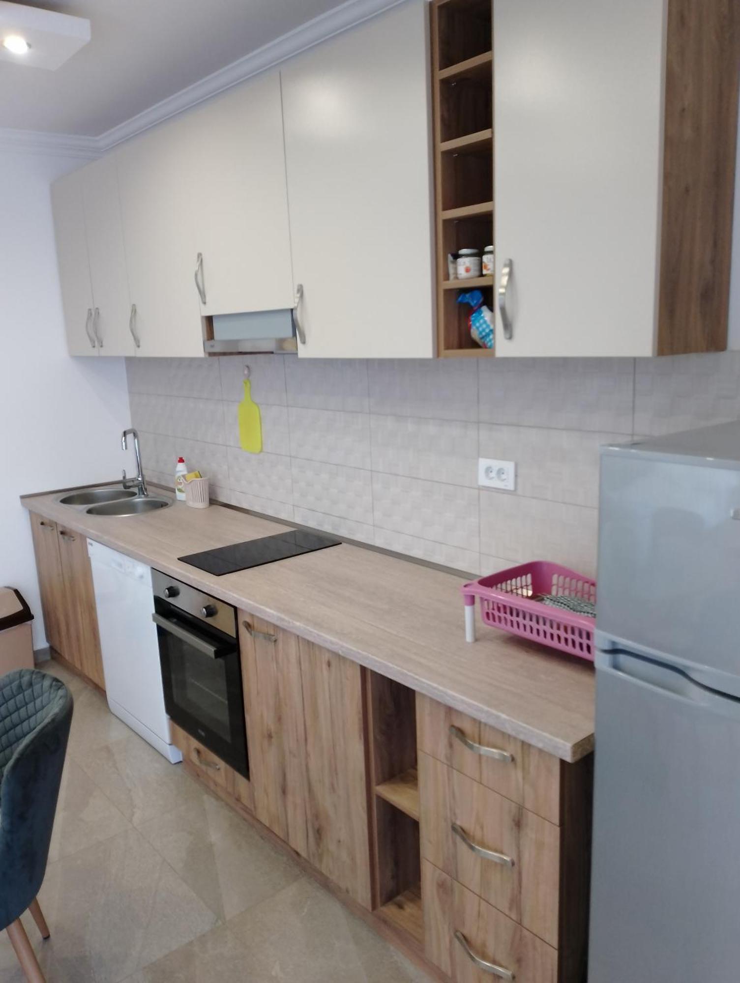 Apartment Ksenija Котор Екстериор снимка